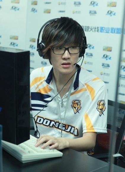 快手娱乐圈吃瓜主播排名,吃瓜主播风云榜，揭秘热门主播排名